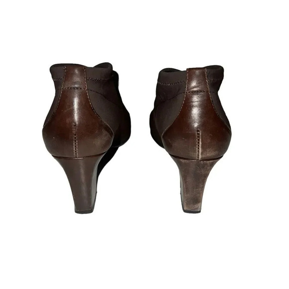 Donald J. Pliner Brown Reya Booties Sz 7M - Picture 5 of 6